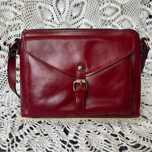 NWT Patricia Nash Avellino Crossbody Organizer in Ruby Red